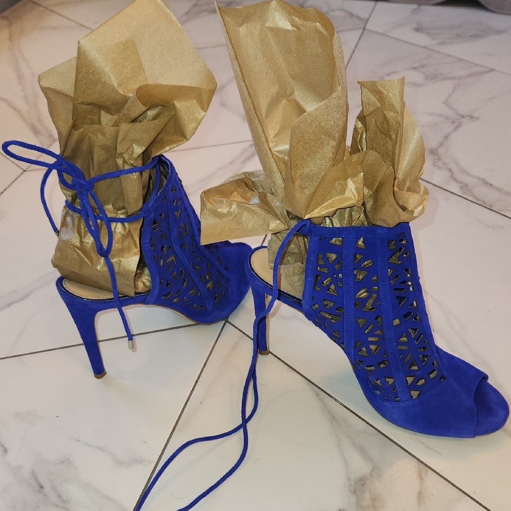 Gianni Bini Elegant Blue Lace-Up Women's Heels